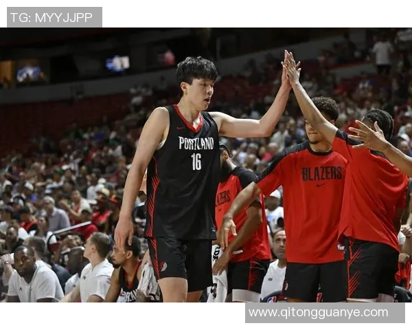 杨瀚森在G联赛中展现卓越表现自信心大增英语流利度显著提升